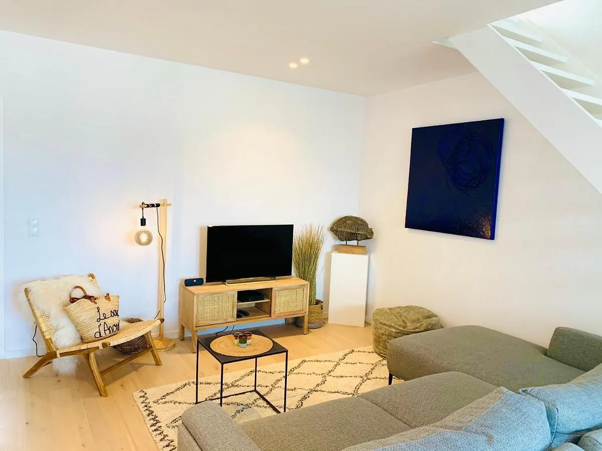 Ferienwohnung Chez Lileaula - Boho Duplex In Belle Epoque Ostende 0*,  Belgien