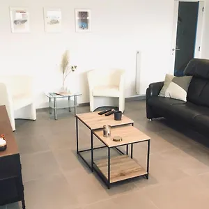 Apartment Duplex 4-6 Pers La Traction Avant, Ostende
