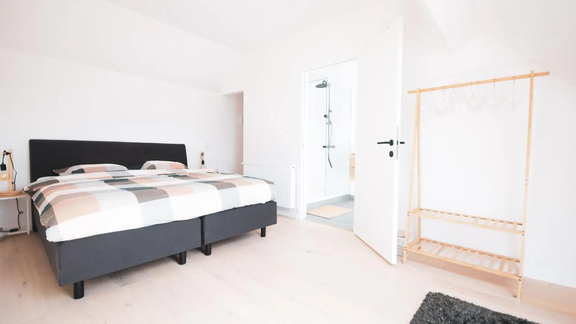 Chez Lileaula - Boho Duplex In Belle Epoque Apartman Ostende